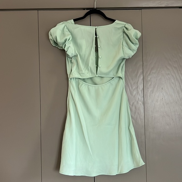 🪩5/$20 All in Favor Mint Green Spring Dress - Picture 4 of 4